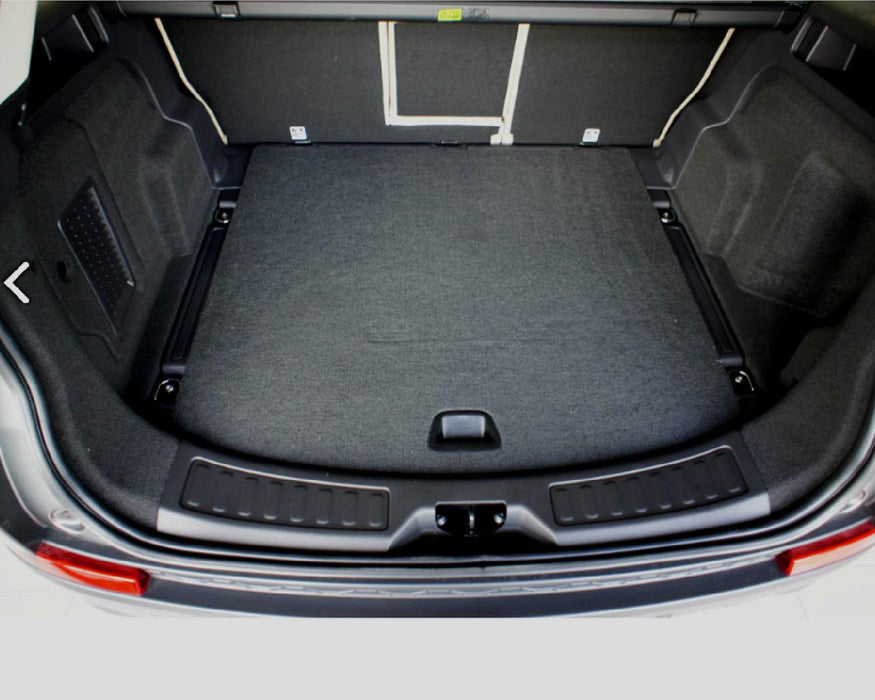 NOMAD Premium Boot Liner Land Rover Discovery Sport (2015+)