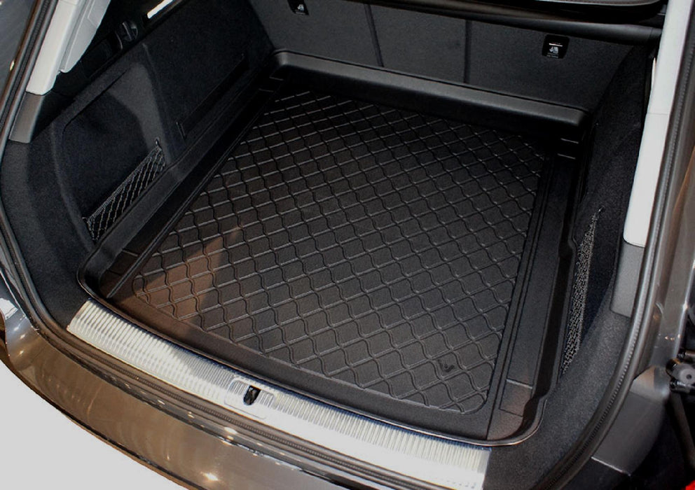 NOMAD Premium Boot Liner Audi A4 Avant (2015+)